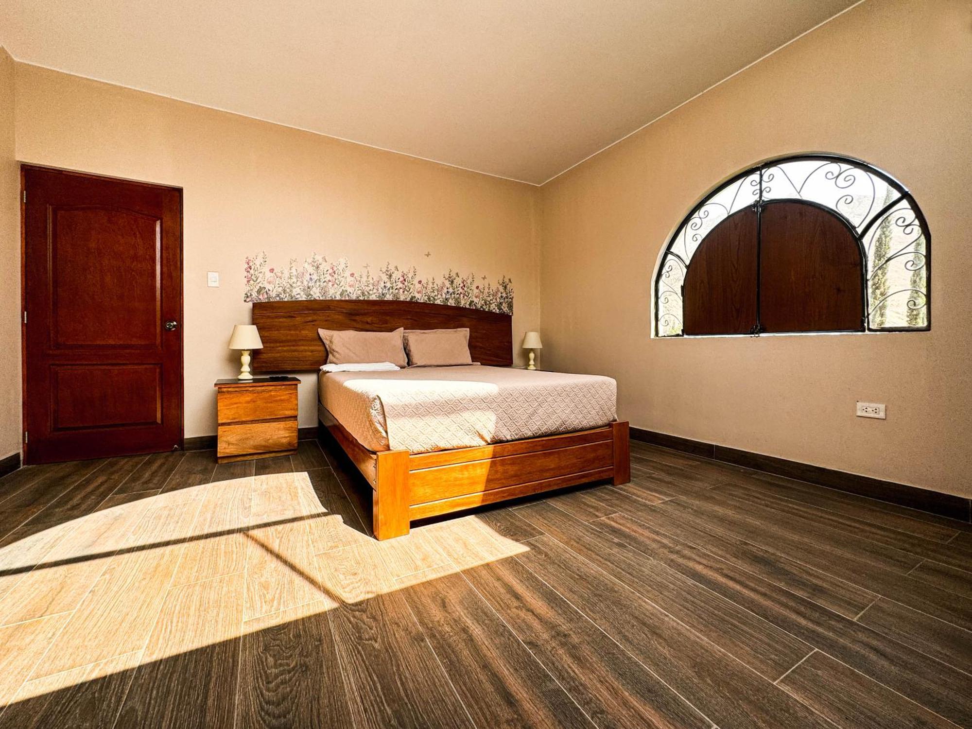 Casa Hotel Mamaluna Лунауана Екстер'єр фото